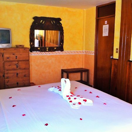 Hotel Casa De La Palma Bed & Breakfast Zihuatanejo Extérieur photo