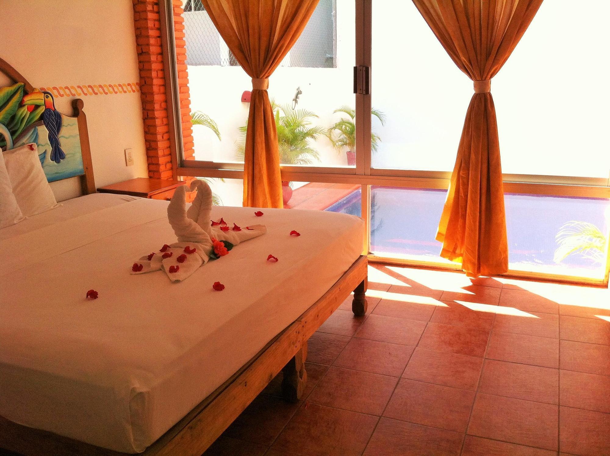 Hotel Casa De La Palma Bed & Breakfast Zihuatanejo Extérieur photo